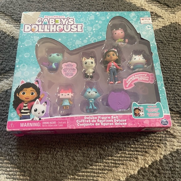 gabbys dollhouse deluxe gift set with 7 toy doll figures - Picture 1 of 1